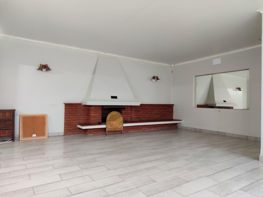 4 Bedroom Property for Sale in Irene Park North West